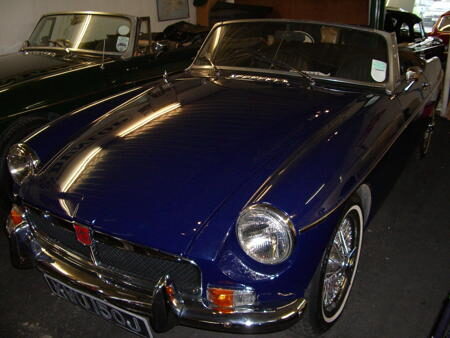 MGB ROADSTER,HERITAGE SHELL,1971 Front