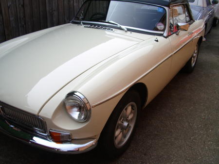 MGB Roadster 1970 Front