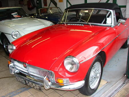 MGB 1968 front