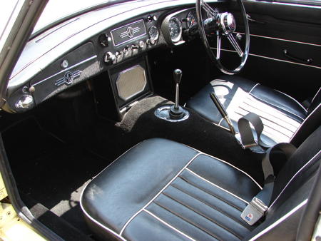 MGB GT MK1 1967 Interior