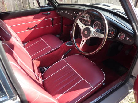 MGB GT Mk1 1967 Interior