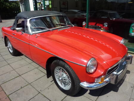 MGB 1974 Front