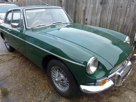 MGB GT 1969 Front