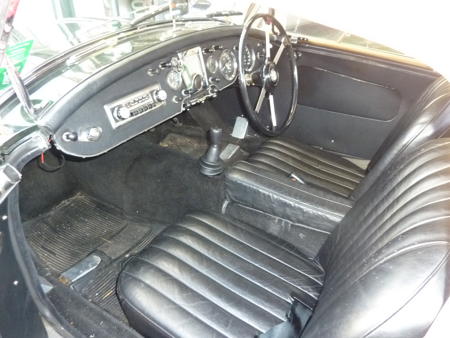 MGA Roadster 1957 Interior