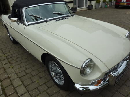 MGB 1970 Front
