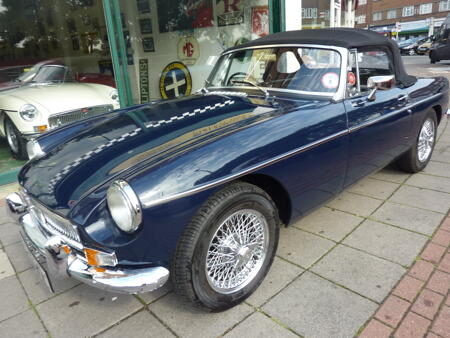 MGB HERITAGE SHELL - 1964 Front