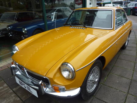 MGB GT 1972 Front