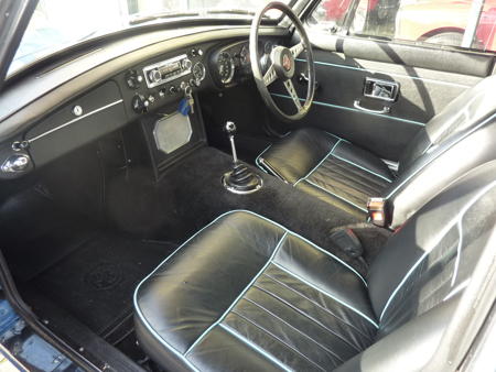 MGB GT 1970 Interior