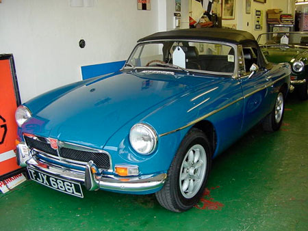 MGB 1973 Front