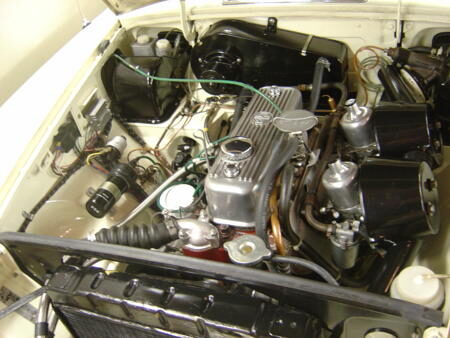 MGB ROADSTER 1967 Engine