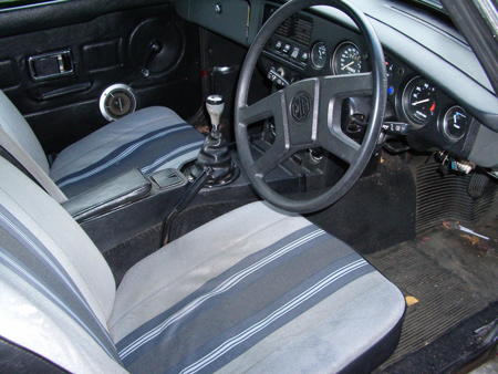 MGB GT 1977 Interior