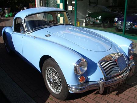 MGA 1600 MK1 COUPE - 1960 Front