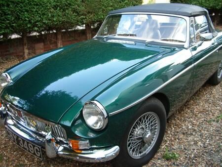 MGB HERITAGE SHELL - 1969 Front