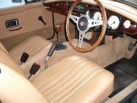 MGB HERITAGE SHELL - 1969 Interior