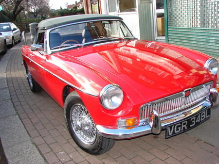 MGB HERITAGE SHELL - 1972 Front