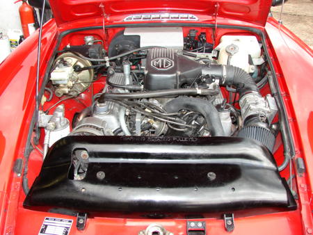 MG RV8 - 1993 Engine