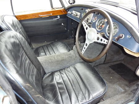 MGA COUPE 1958 Interior