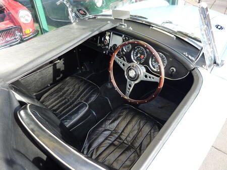 MGA 1600 Mk2 - 1962 Interior