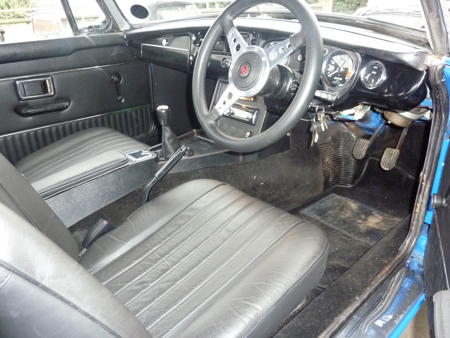 MGB V8 Roadster - 1975 Interior