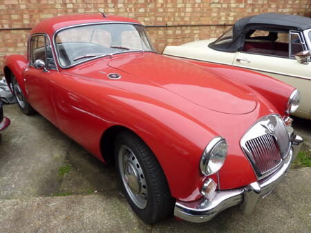 MGA COUPE 1600 MK1 Front