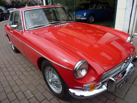MGB GT MK2 - 1969 Front
