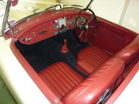 MGA 1600 MK2 Roadster Interior