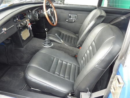 MGC GT - 1971 Interior