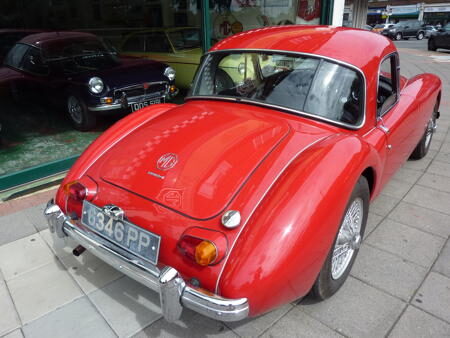 MGA Coupe - Rare 1600 MK2 - 1961 back