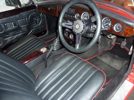 MGB 1974 Interior