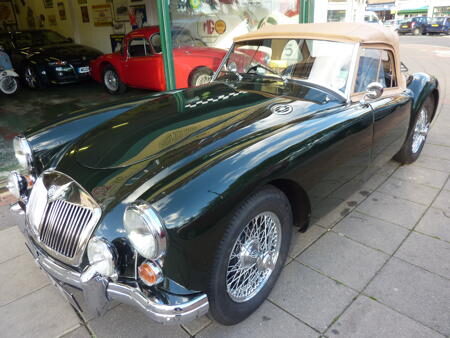 MGA Roadster 1957 Front