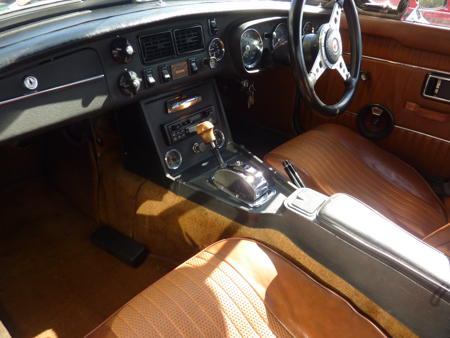 MGB Rare AUTOMATIC 1972 Interior