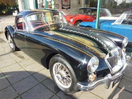 MGA 1600 MK2 Coupe - 1961 Front