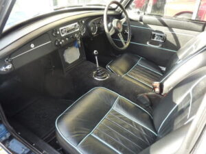 MGB GT 1970 Interior