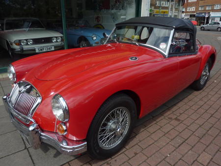 MGA 1600 MK1 Front