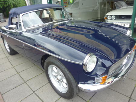 MGB V8 Roadster Front