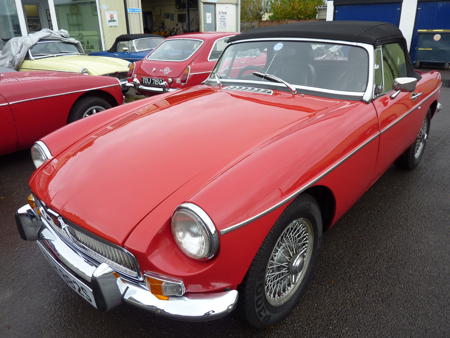 MGB V8 Roadster Front