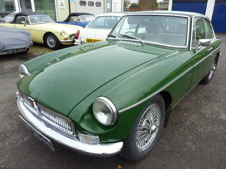 MGB GT 1971 Front