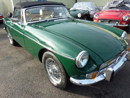 MGB HERITAGE SHELL - 1972 Front