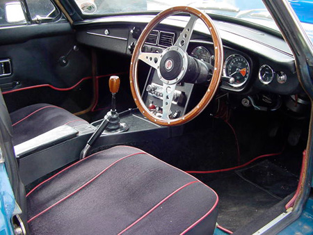 MGB GT 1971 Interior