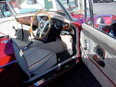 MGB 1971 Interior