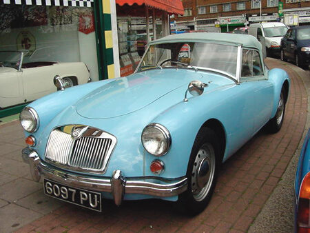 MGA Roadster - 1600 MK1 - 1960 Front