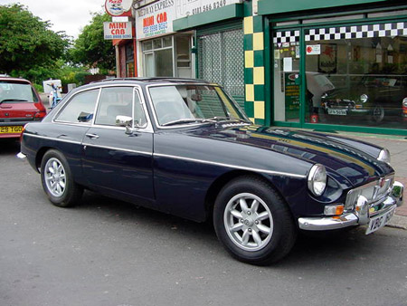 MGB GT 1972 Front