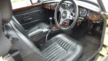MGB V8 Roadster - 1973 Interior
