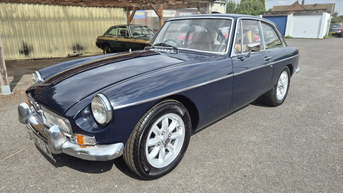 MGB GT 1972 in Midnight blue, 1950...